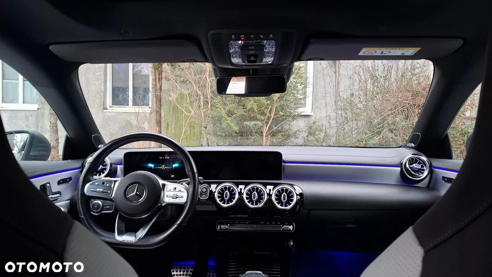 Mercedes-Benz CLA 220 d AMG Line 8G-DCT - 25