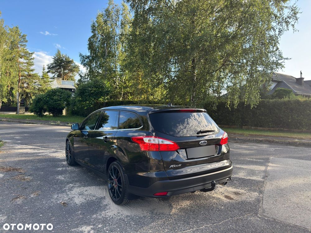Ford Focus - 10
