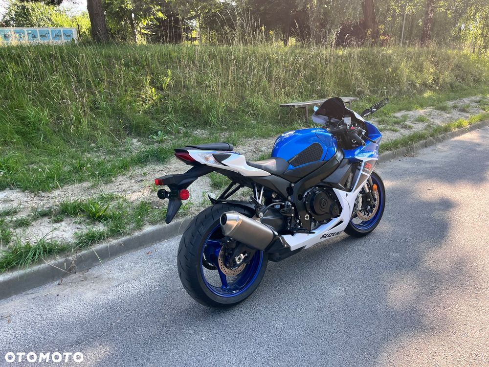 Suzuki GSX-R - 5