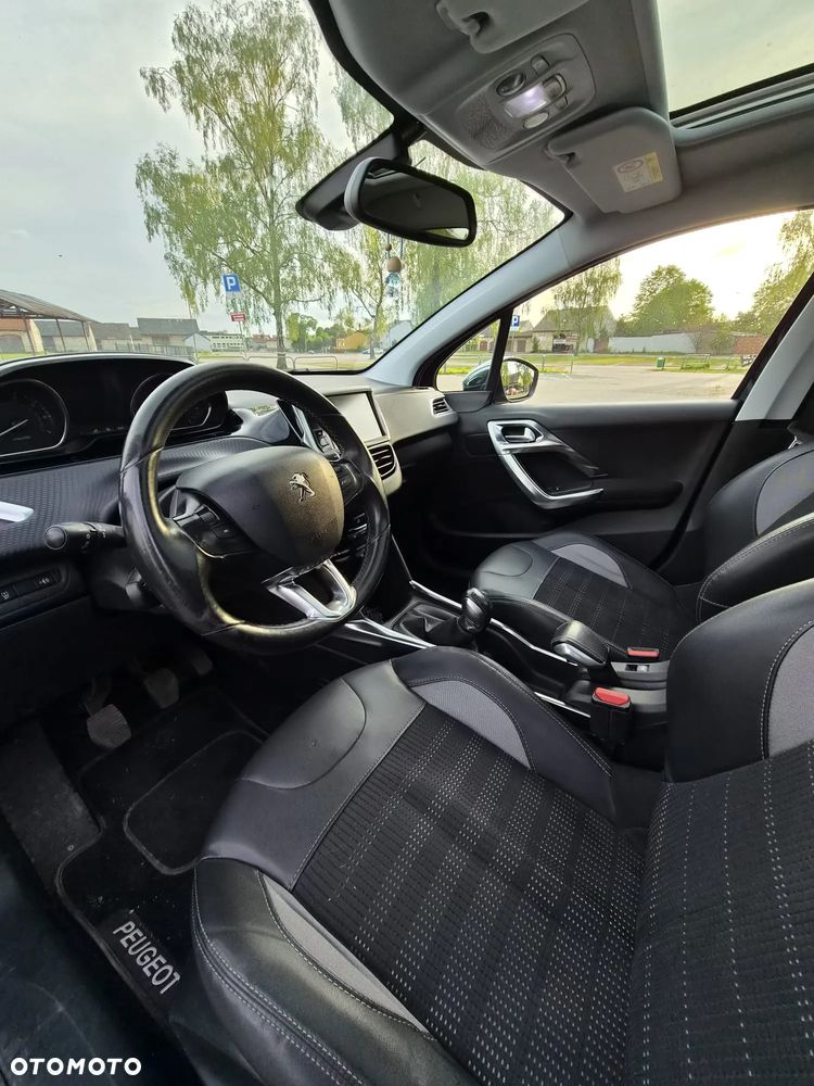 Peugeot 2008 PureTech 82 Active - 8