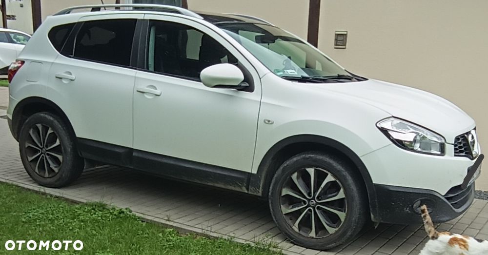 Nissan Qashqai 2011 photo 2