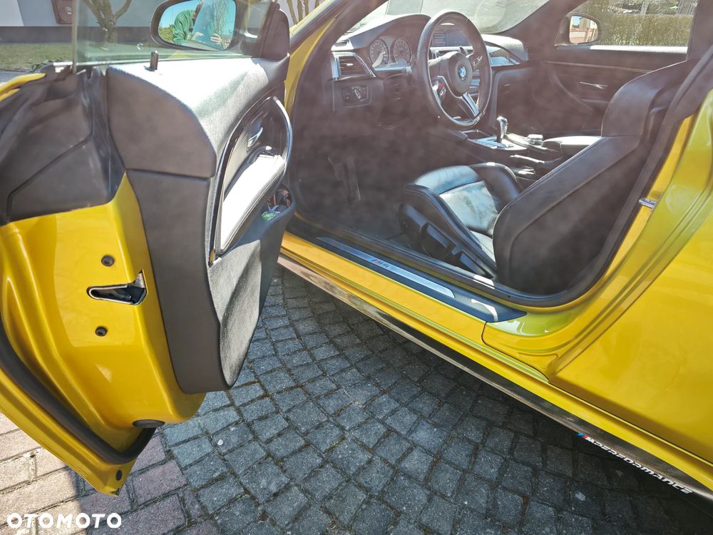 BMW M4 DKG - 14