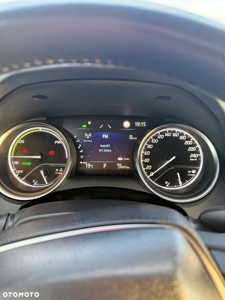 Toyota Camry 2.5 Hybrid Comfort CVT - 10