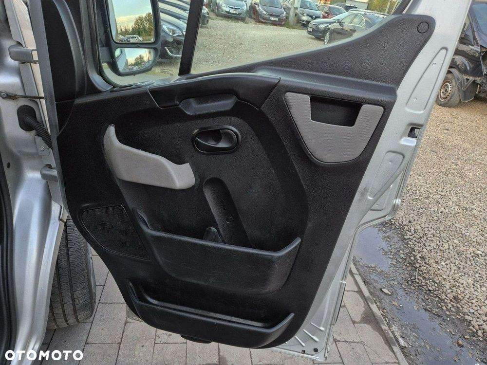 Opel Movano - 16