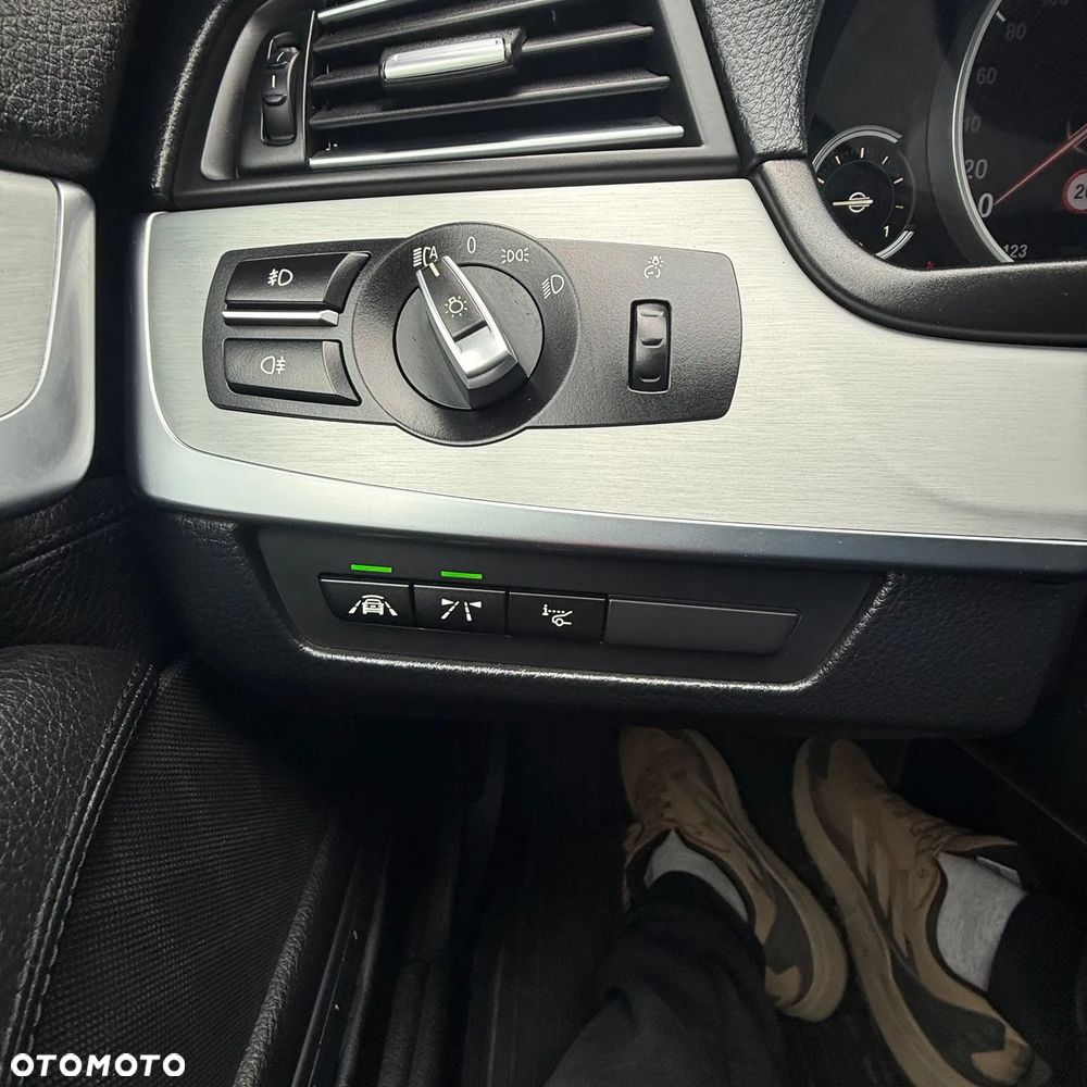 BMW Seria 5 - 8