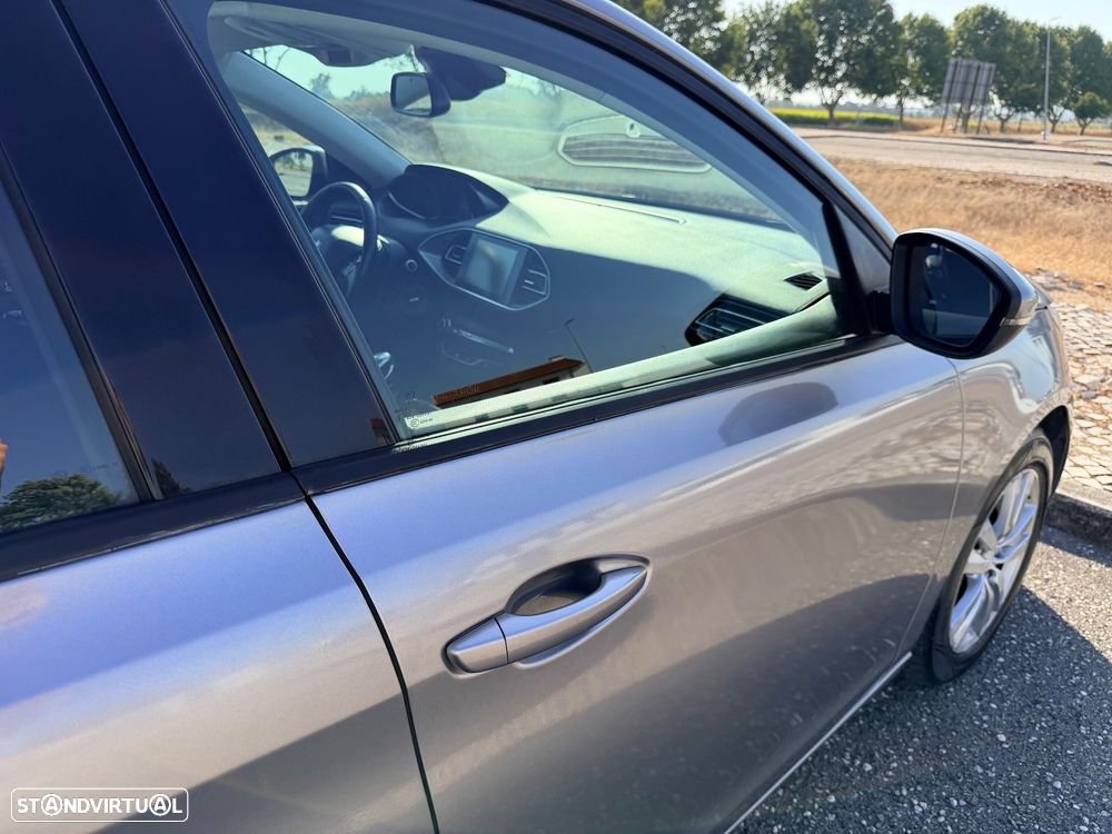 Peugeot 308 SW BlueHDi 120 Stop & Start Active - 36