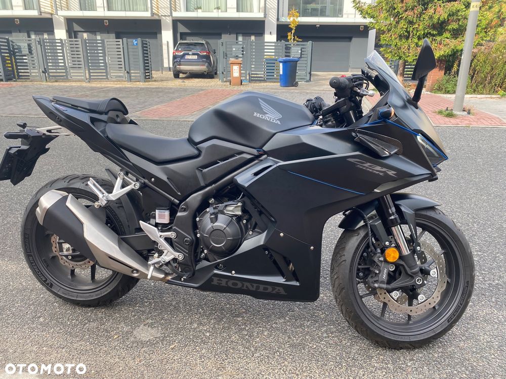 Honda CBR - 23