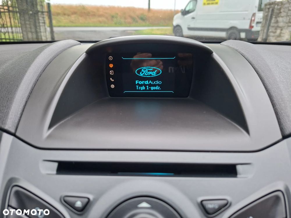 Ford Fiesta - 12
