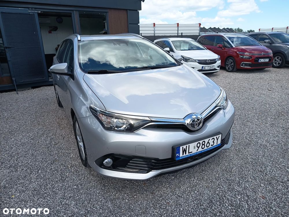 Toyota Auris 1.6 Dynamic - 12