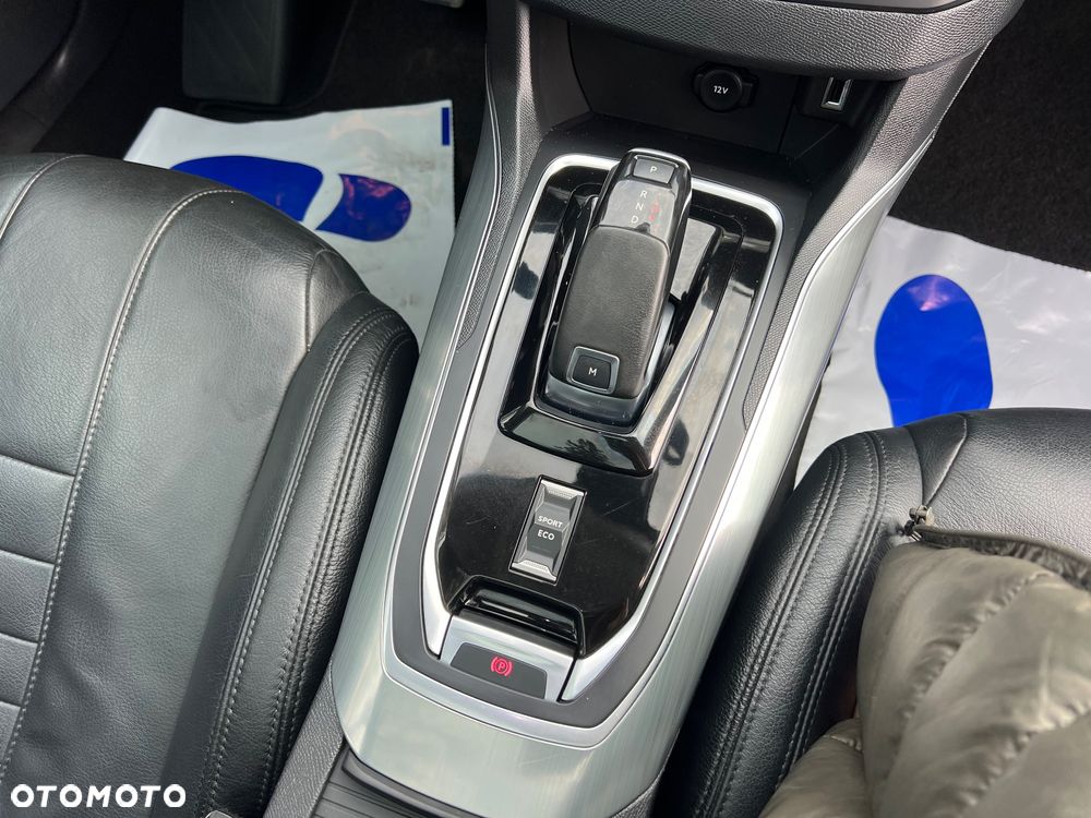 Peugeot 308 - 36