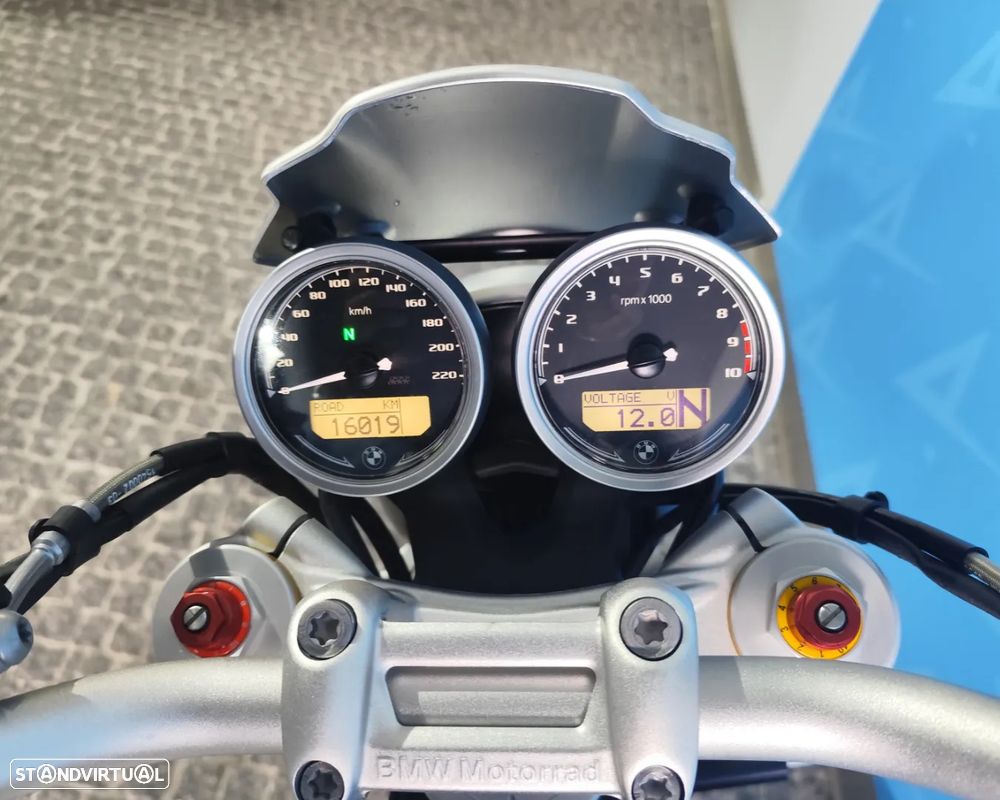 BMW R nineT - 9