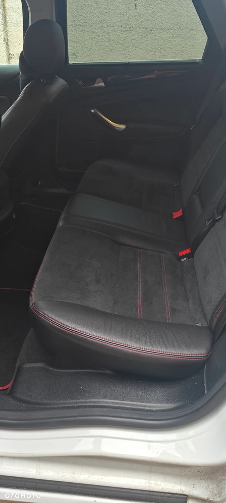 Ford Mondeo 2.0 EcoBoost ST-Line - 11