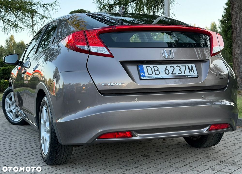 Honda Civic 1.8 Executive - 33
