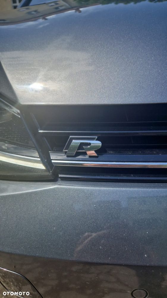 Volkswagen Golf - 6