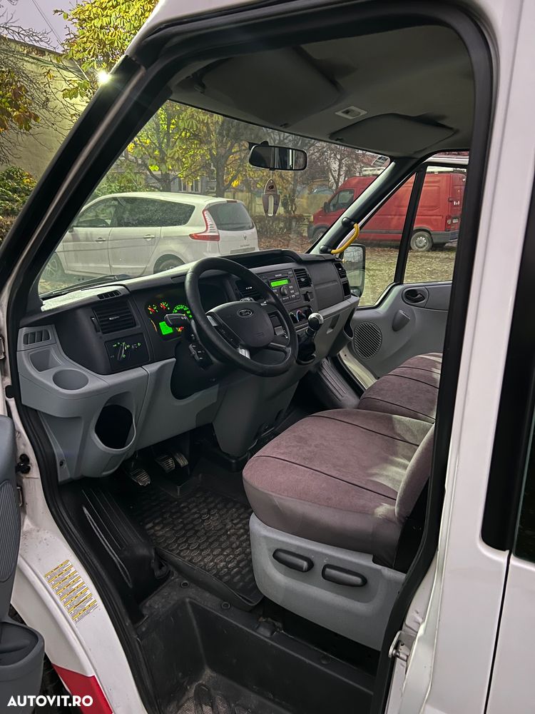 Ford Transit - 2
