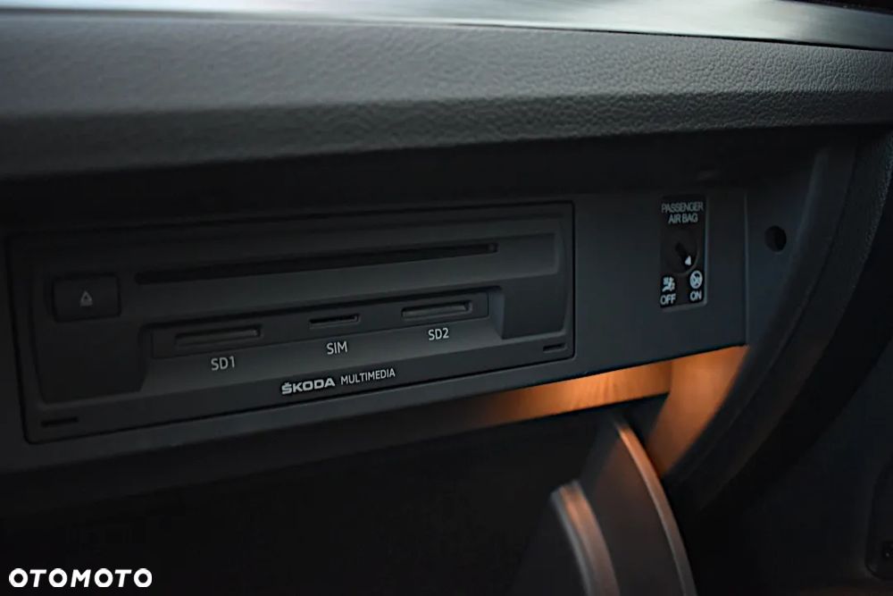 Skoda Superb 1.6 TDI Style DSG - 29