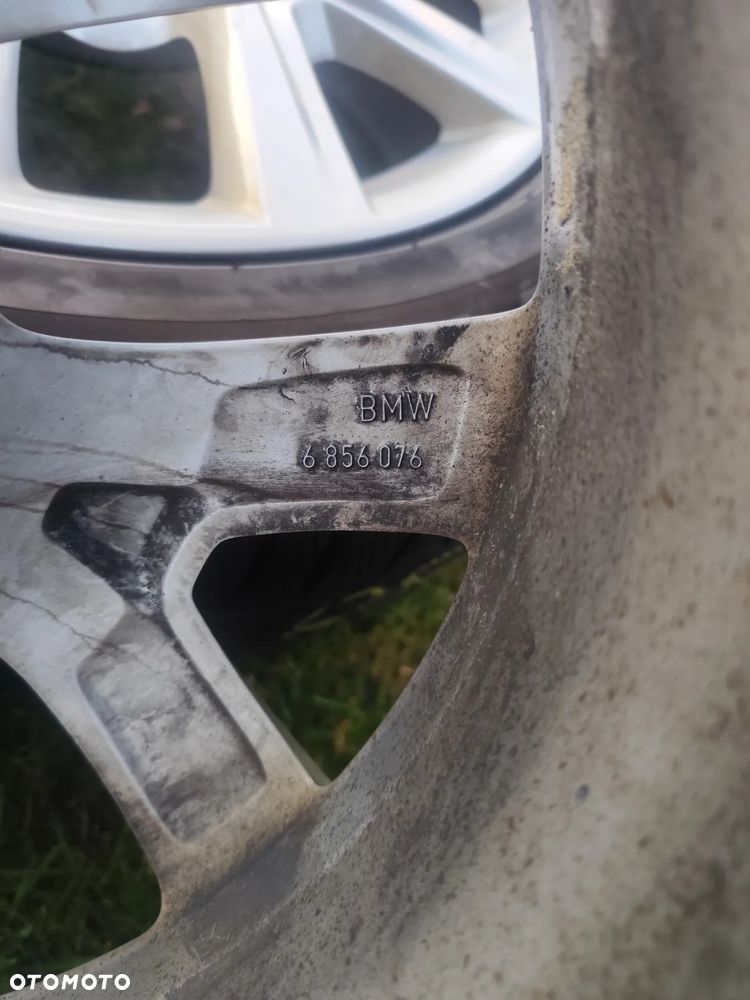 Felgi Aluminiowe z Oponami Zimowymi BMW X1 F48 17 Cali Et39 - 10
