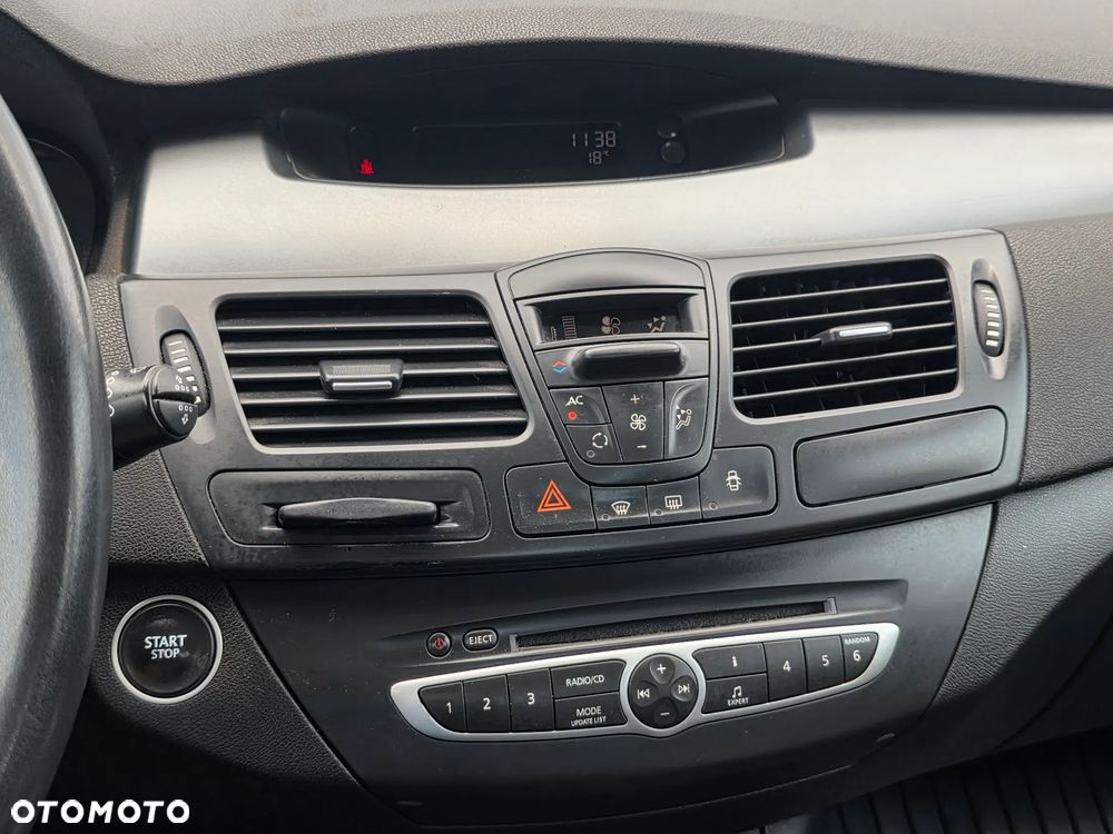 Renault Laguna - 16
