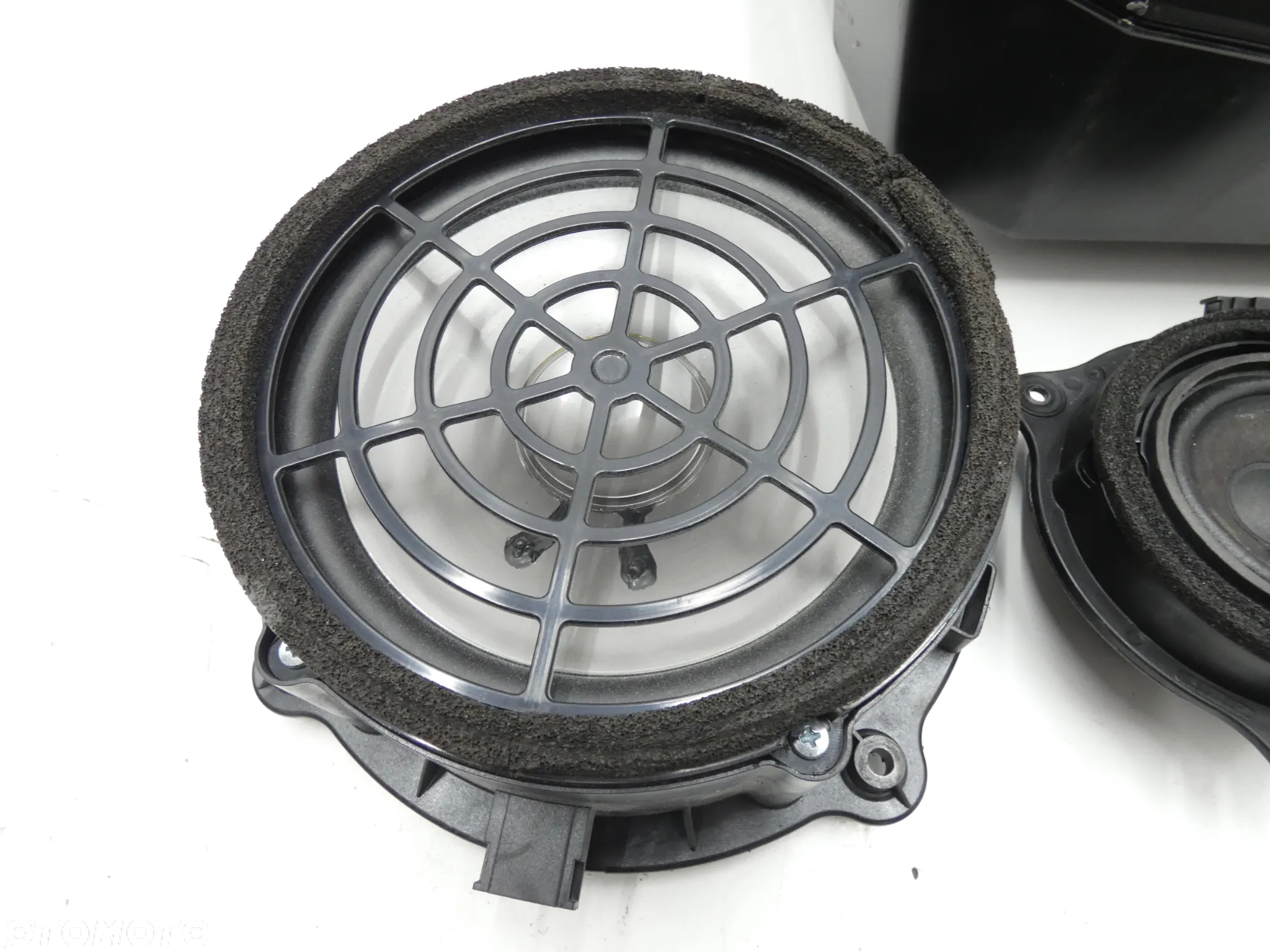 AUDI TT 8J GŁOŚNIKI BOSE PRZÓD TYŁ SUBWOOFER KOMPLET 8J8035382A 4L0035415B GORLICE - 9