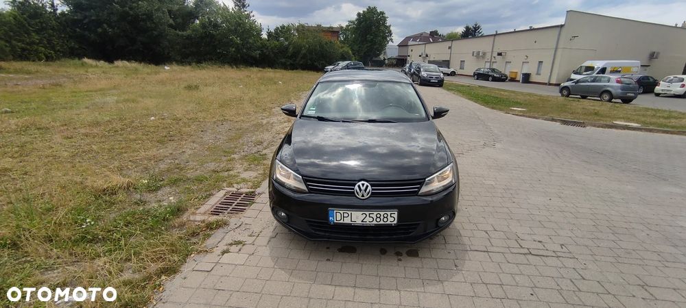 Volkswagen Jetta 1.2 TSI Comfortline - 6