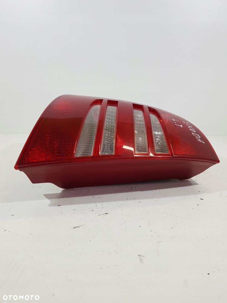 lampa lewy tył sedan skoda superb i eu 3u5945111 - 3