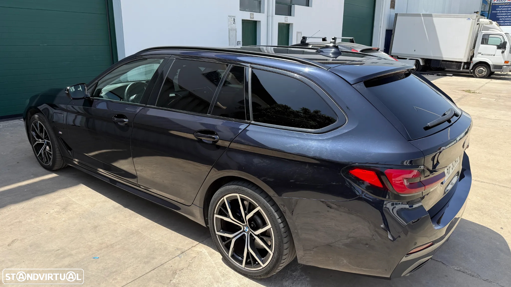 BMW 530 e Pack Desportivo M - 5