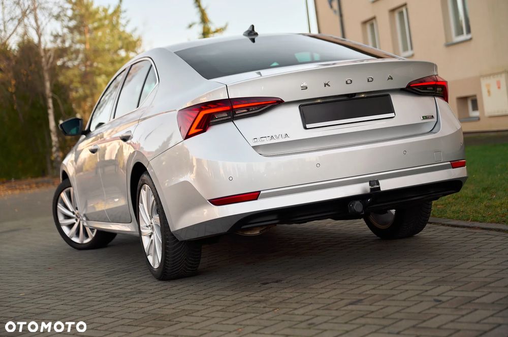 Skoda Octavia 1.5 TSI e-TEC DSG Selection Plus - 6