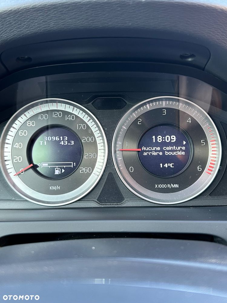 Volvo V60 D3 Summum - 22