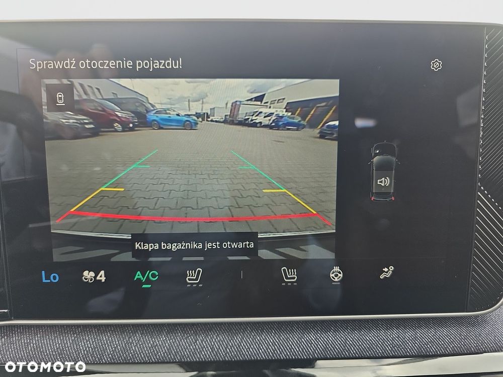 Renault 5 40kWh Urban Range Techno - 19