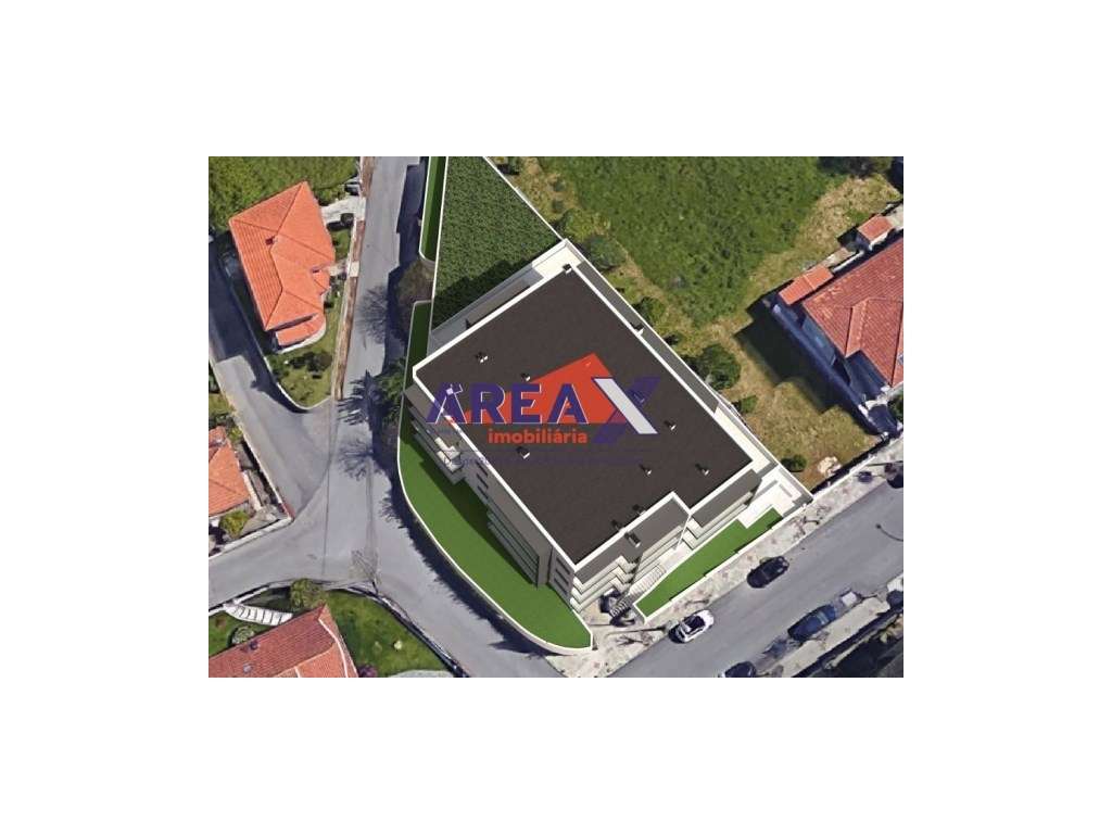 FRAÇÃO A - T3 com 104,70m2 de terraço, com garagem fechada - Grande imagem: 4/6