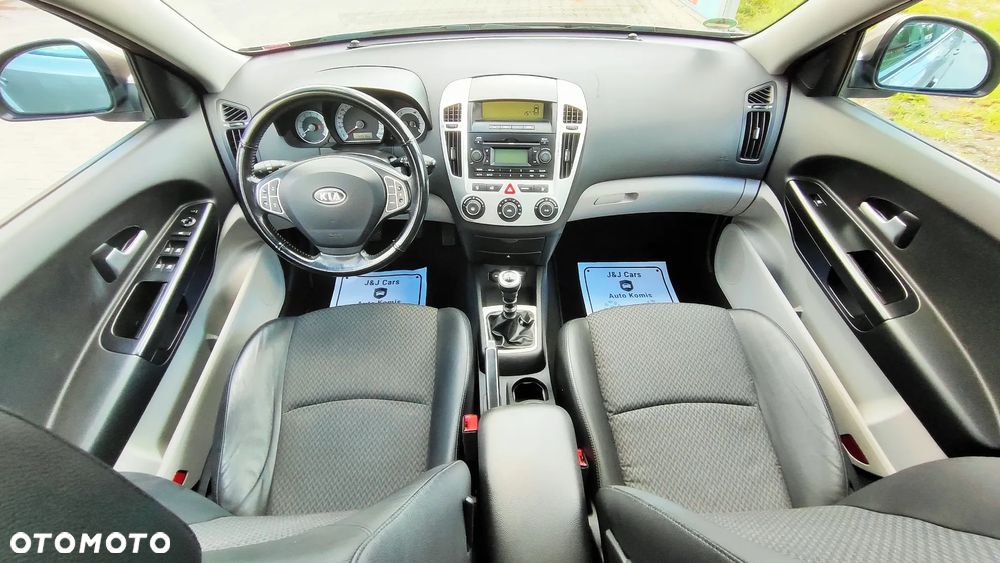 Kia Ceed 1.4 Comfort + - 6