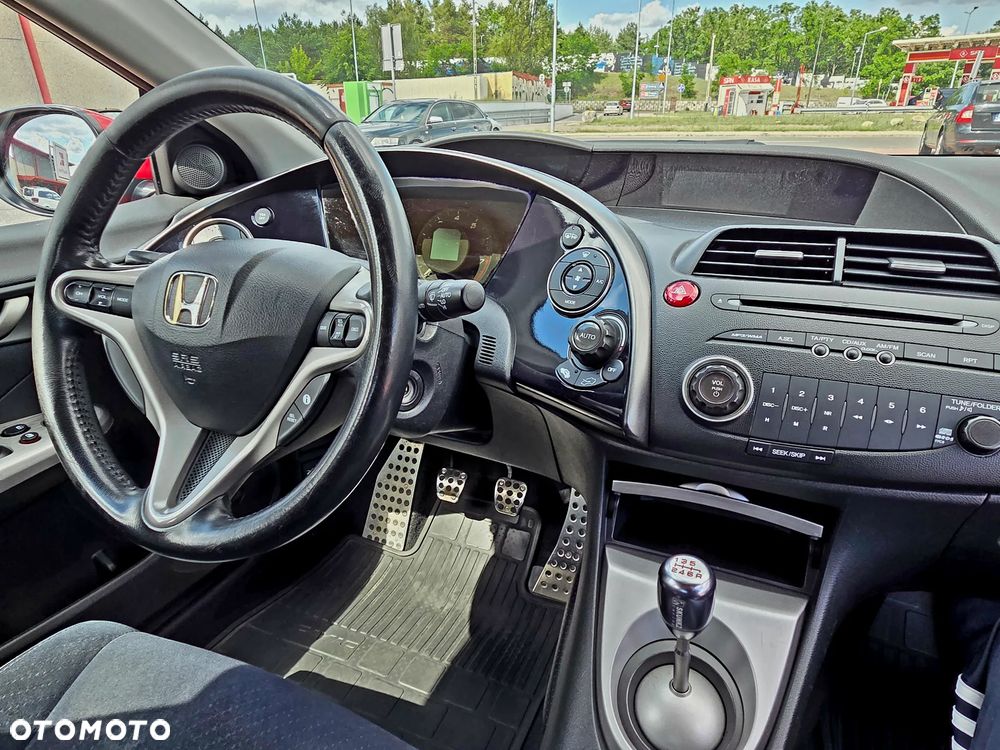 Honda Civic 1.8i-VTEC Sport - 10
