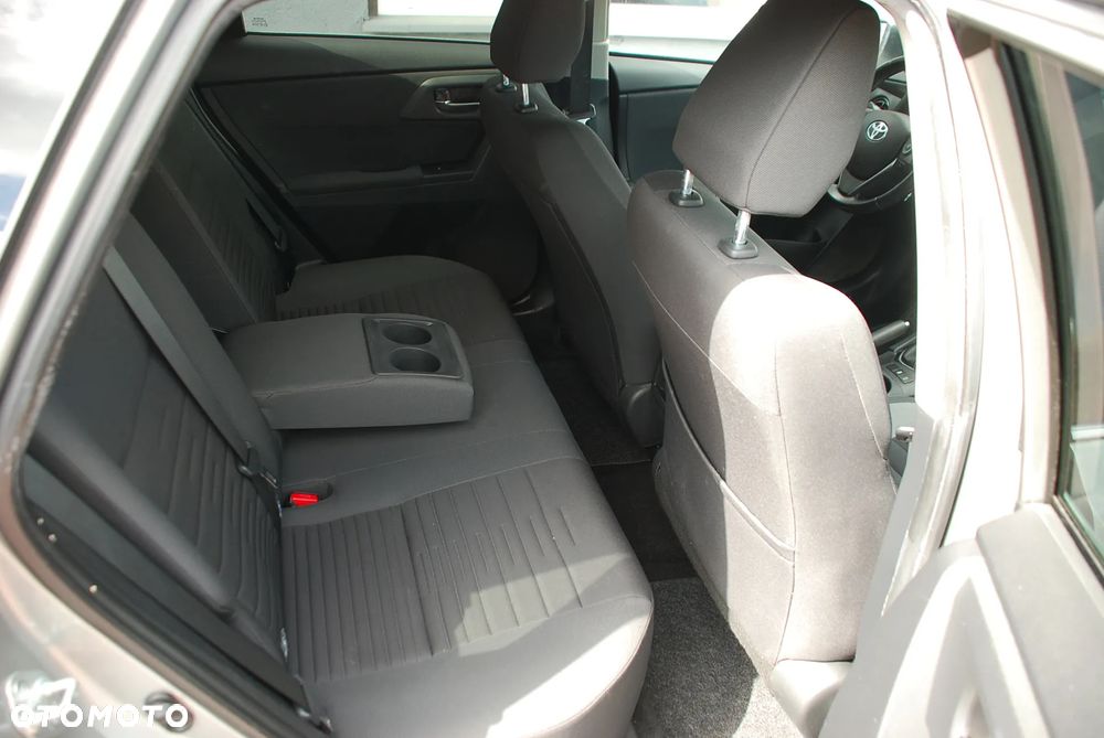 Toyota Auris 1.6 D-4D Edition-S - 16