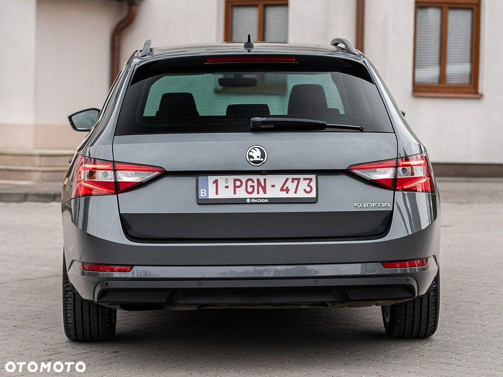 Skoda Superb 1.6 TDI Ambition Greenline - 15