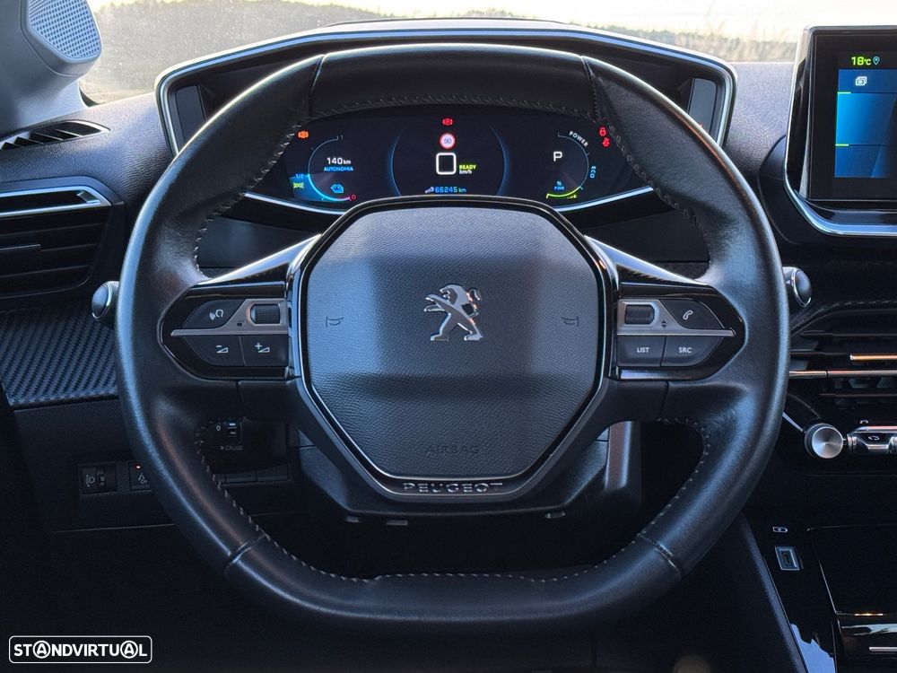 Peugeot e-208 50 kWh Allure - 11