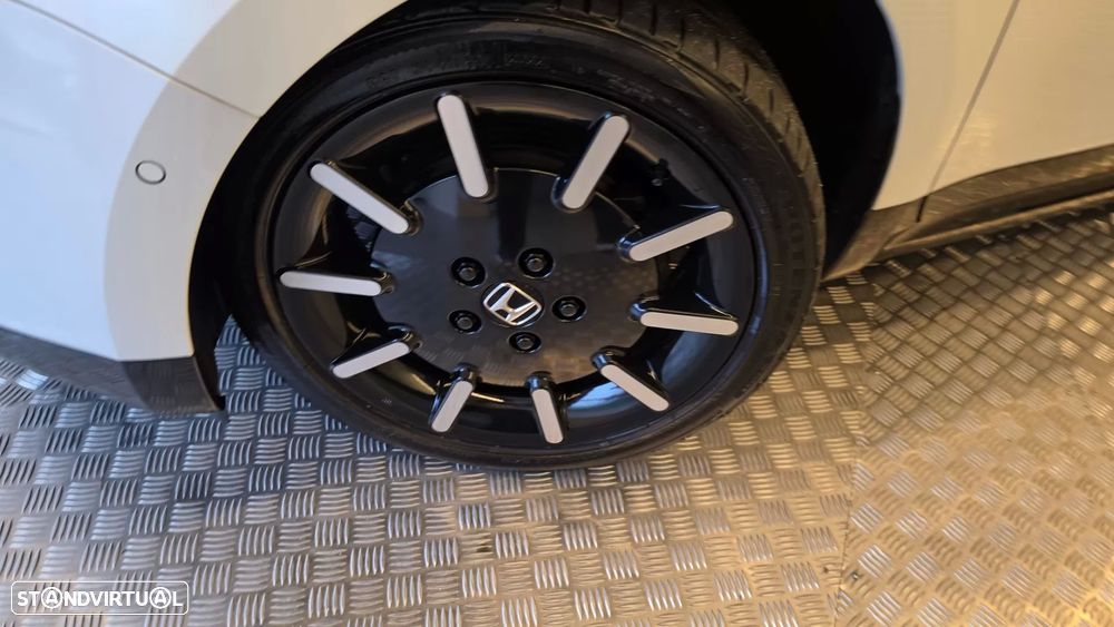 Honda e Advance (17") - 35