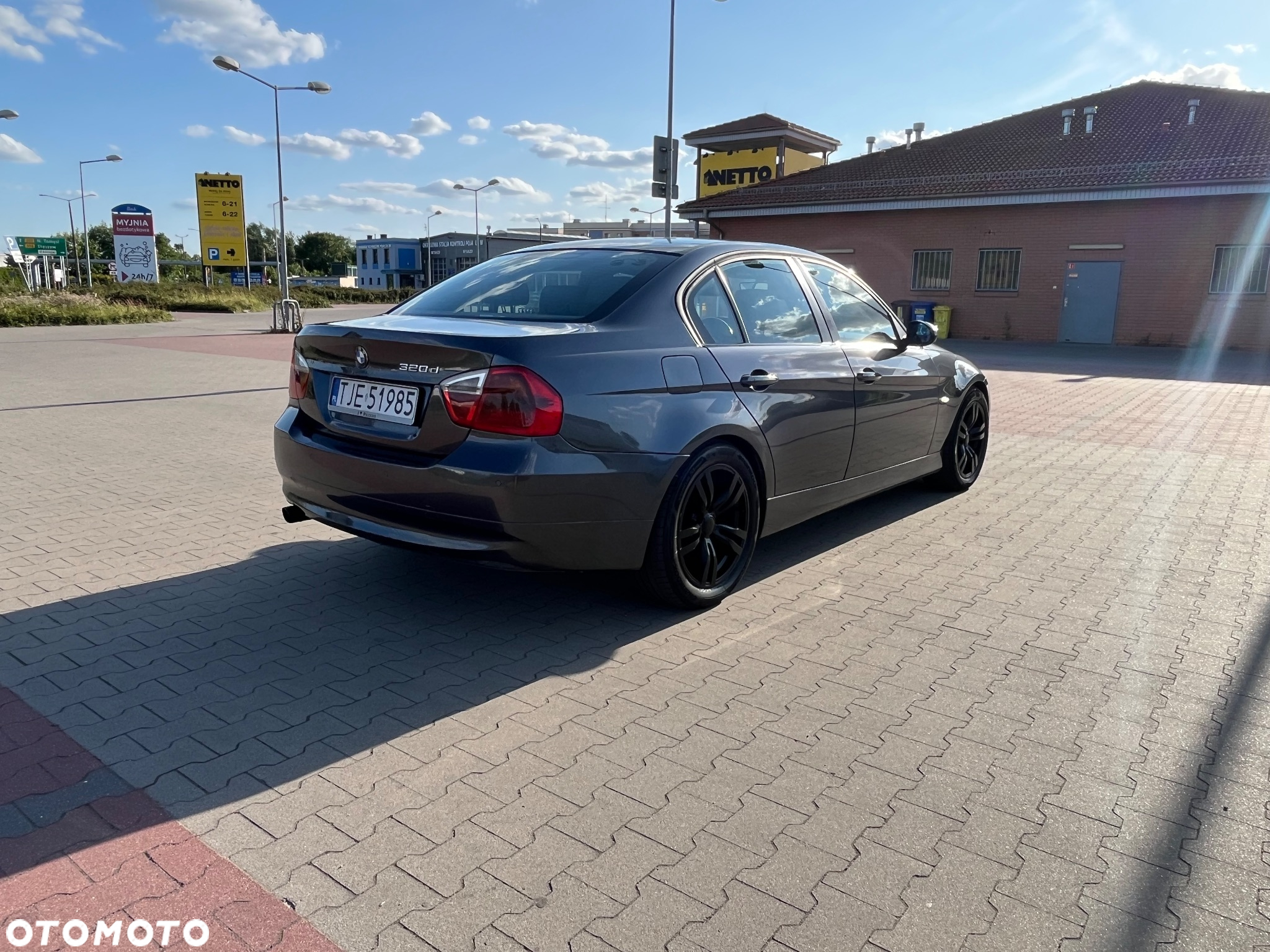 BMW Seria 3 320d - 4