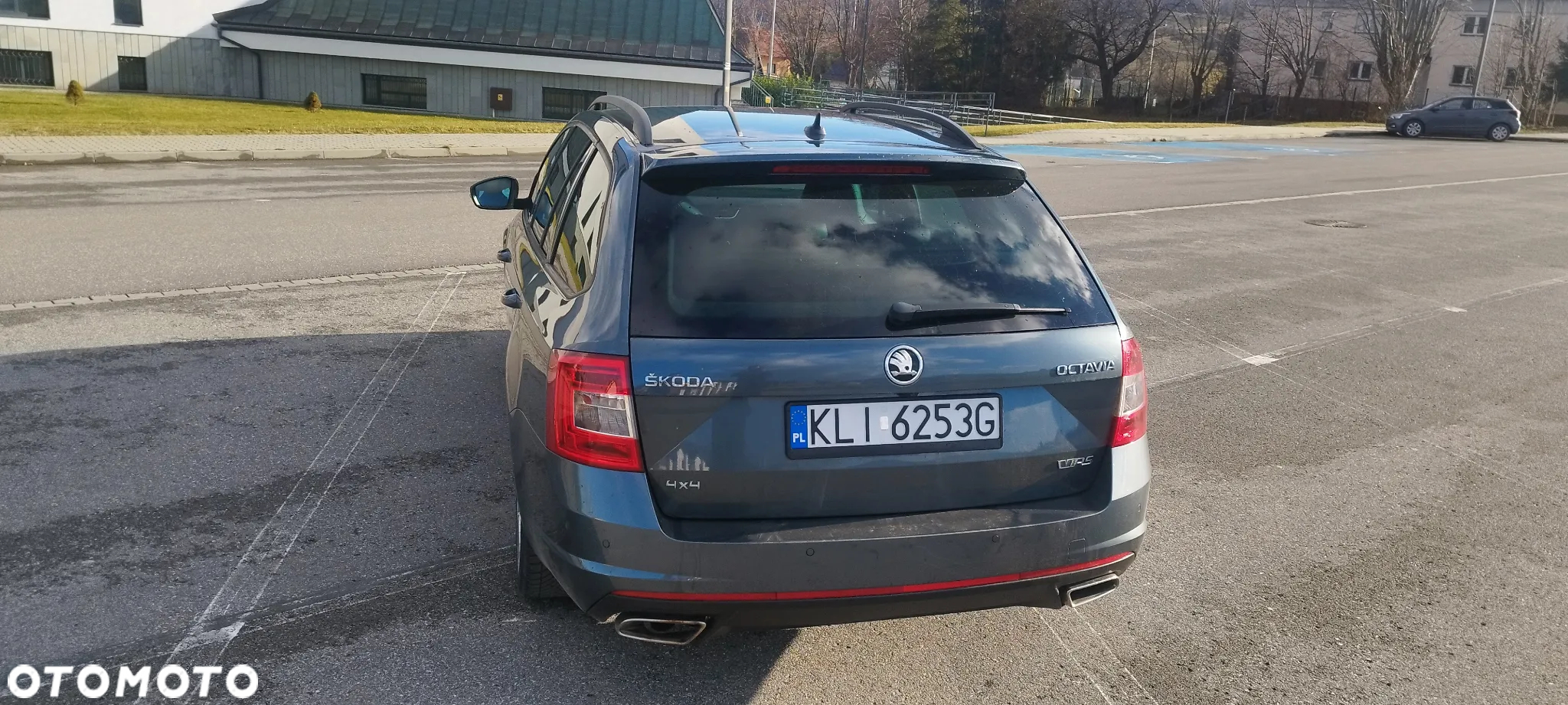 Skoda Octavia Combi 2.0 TDI 4x4 DSG RS - 7