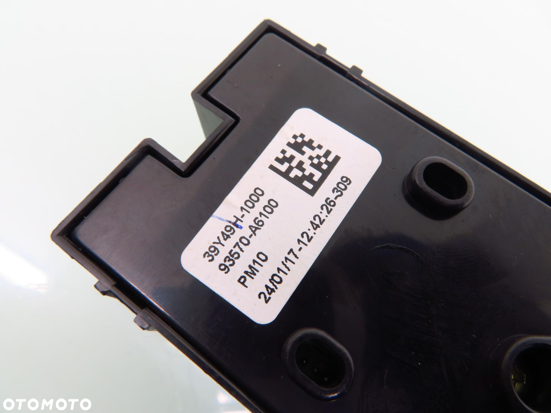 PANEL SZYB HYUNDAI i30 I 93570A6100 - 2