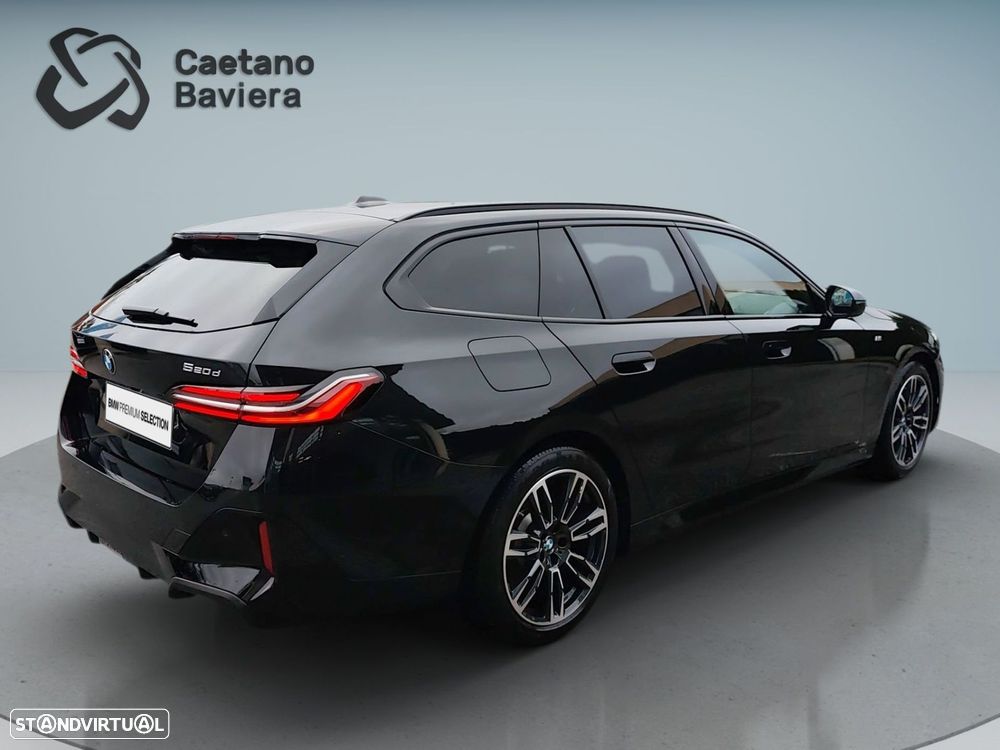 BMW 520 d Pack Desportivo M - 8