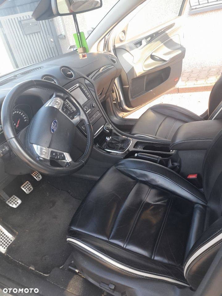 Ford Mondeo - 3