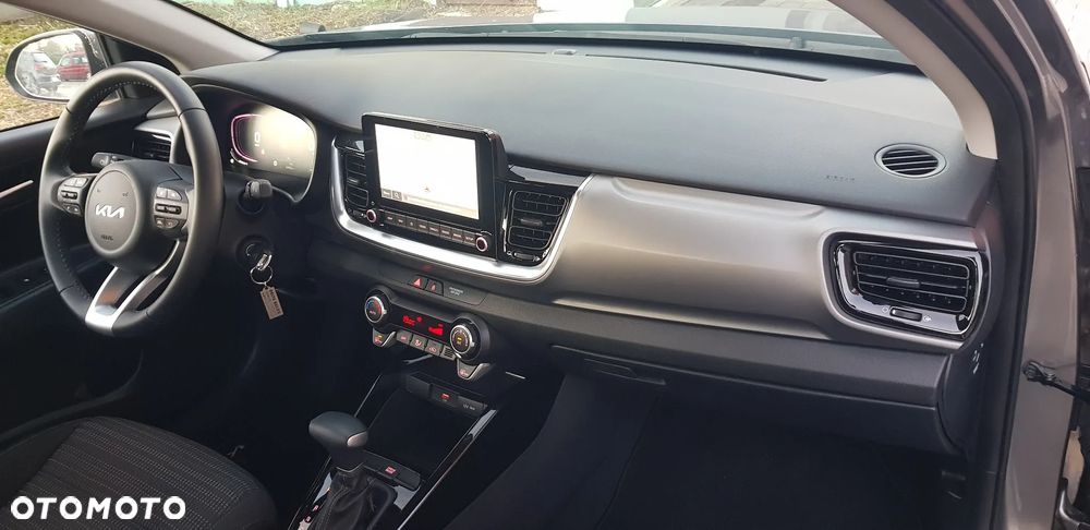 Kia Stonic 1.0 T-GDI 100 OPF DCT7 Vision - 27