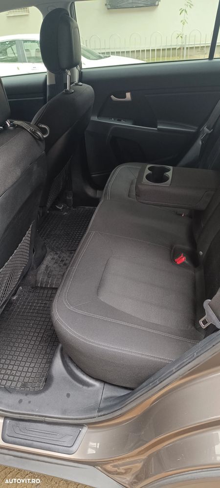 Kia Sportage - 13