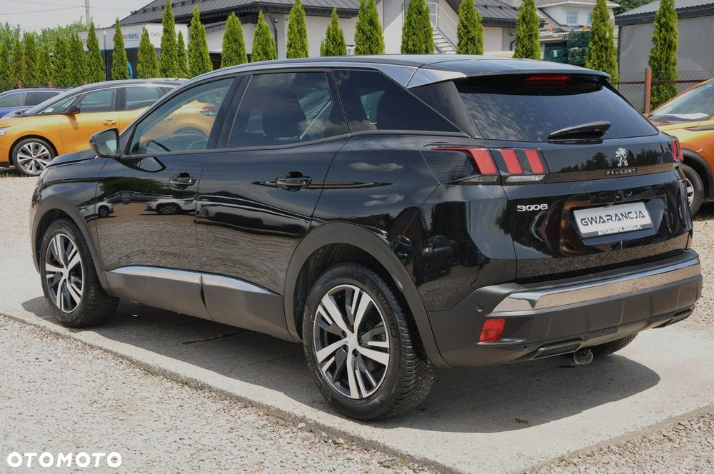 Peugeot 3008 1.2 PureTech Allure Pack S&S - 10