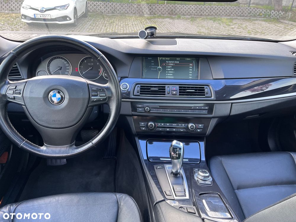 BMW Seria 5 - 10