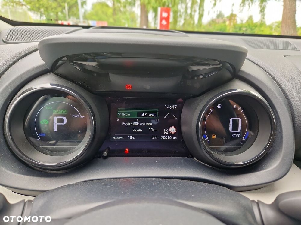 Toyota Yaris - 16