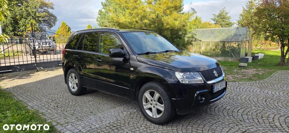 Suzuki Grand Vitara 2.0 - 1