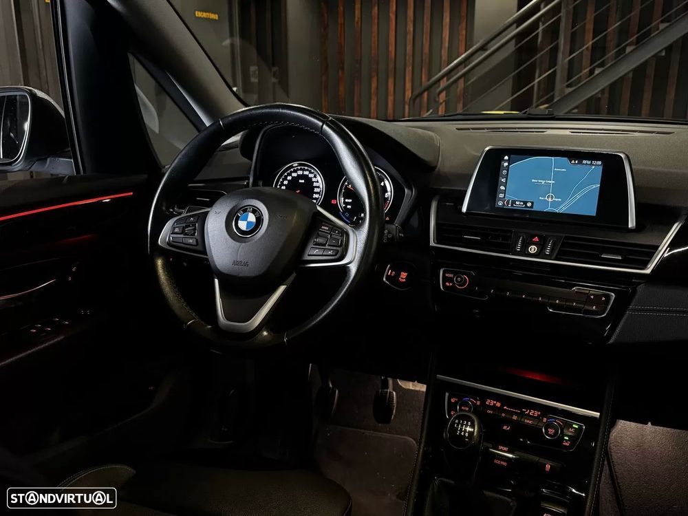 BMW 216 Gran Tourer d 7L - 17