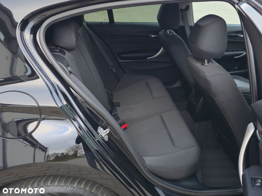 BMW Seria 1 116i Sport Line - 12