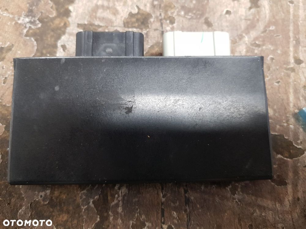 Moduł zapłonowy klucz Honda CBR1000RR Fireblade  38770-MGP-F01 - 6